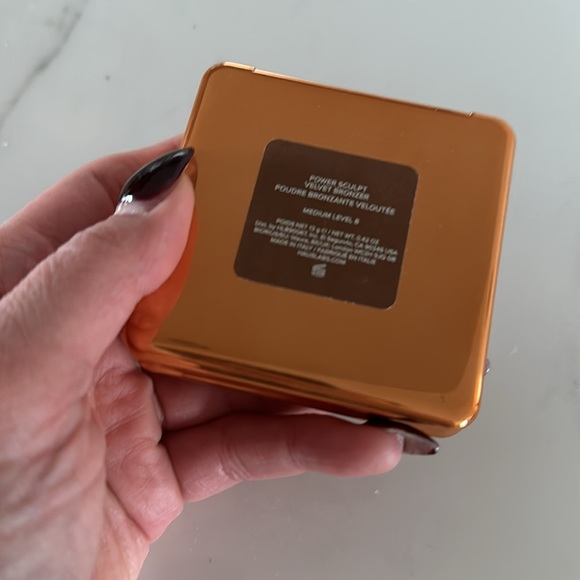 Haus Labs Power Sculpt Velvet Bronzer Medium Level 8 - Picture 3 of 3
